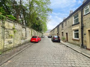 STREET- click for photo gallery